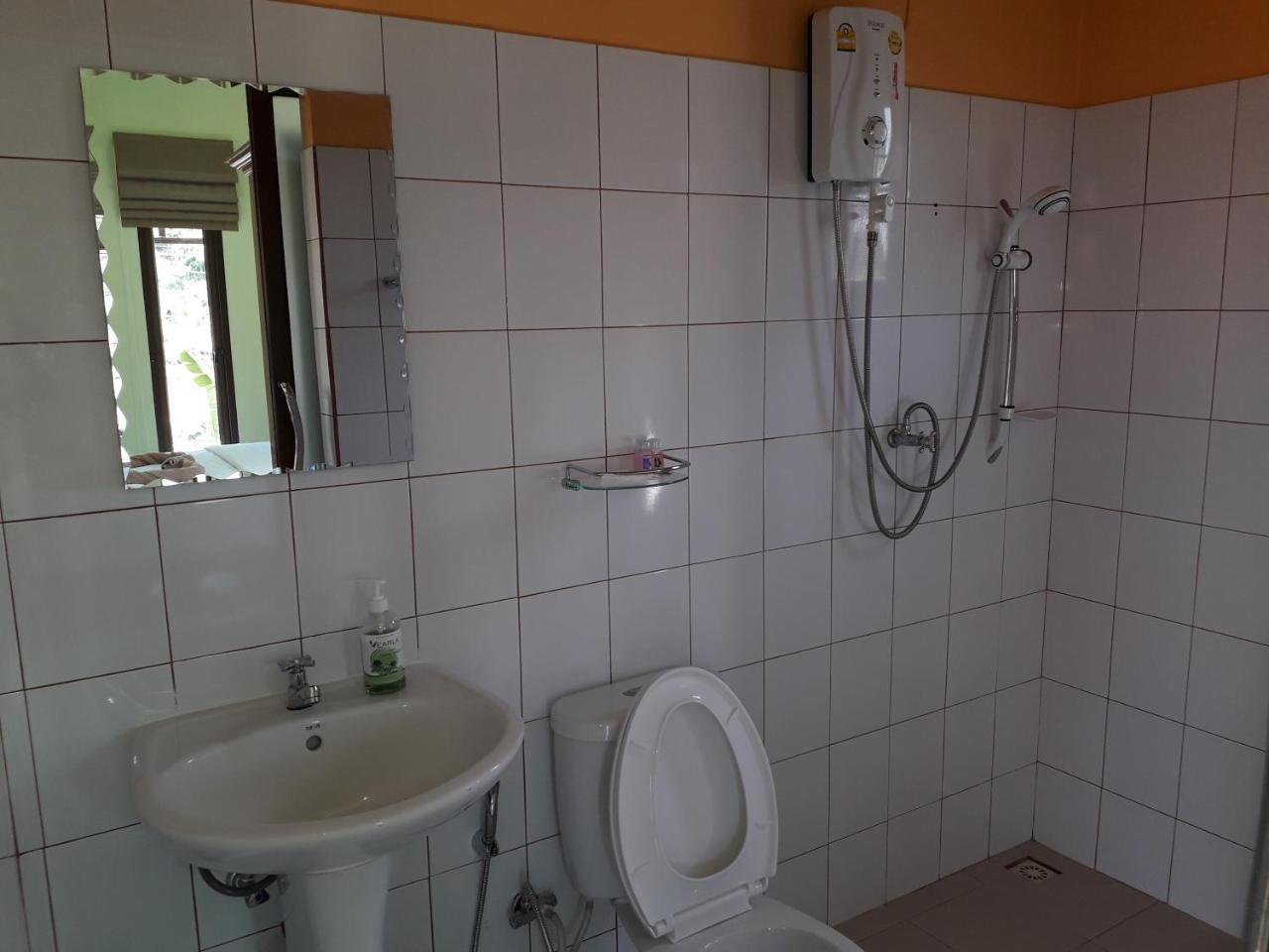 ホテル Lanta Lucky House Ko Lanta エクステリア 写真